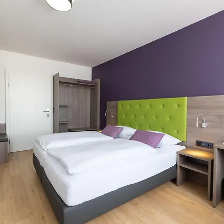 Hotel Porta Nigra 3*