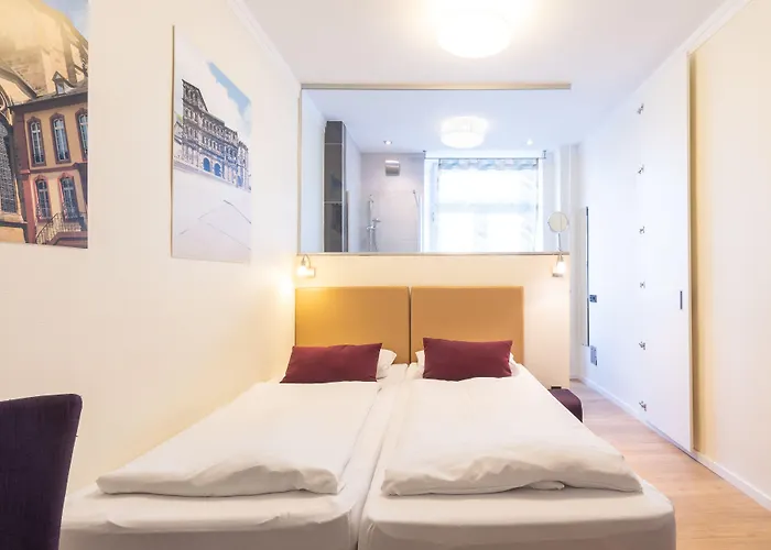 Отель Porta Nigra