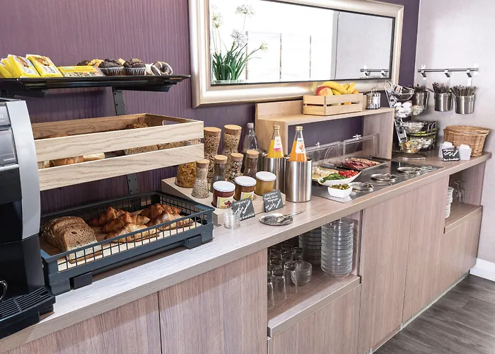 Porta Nigra Отель